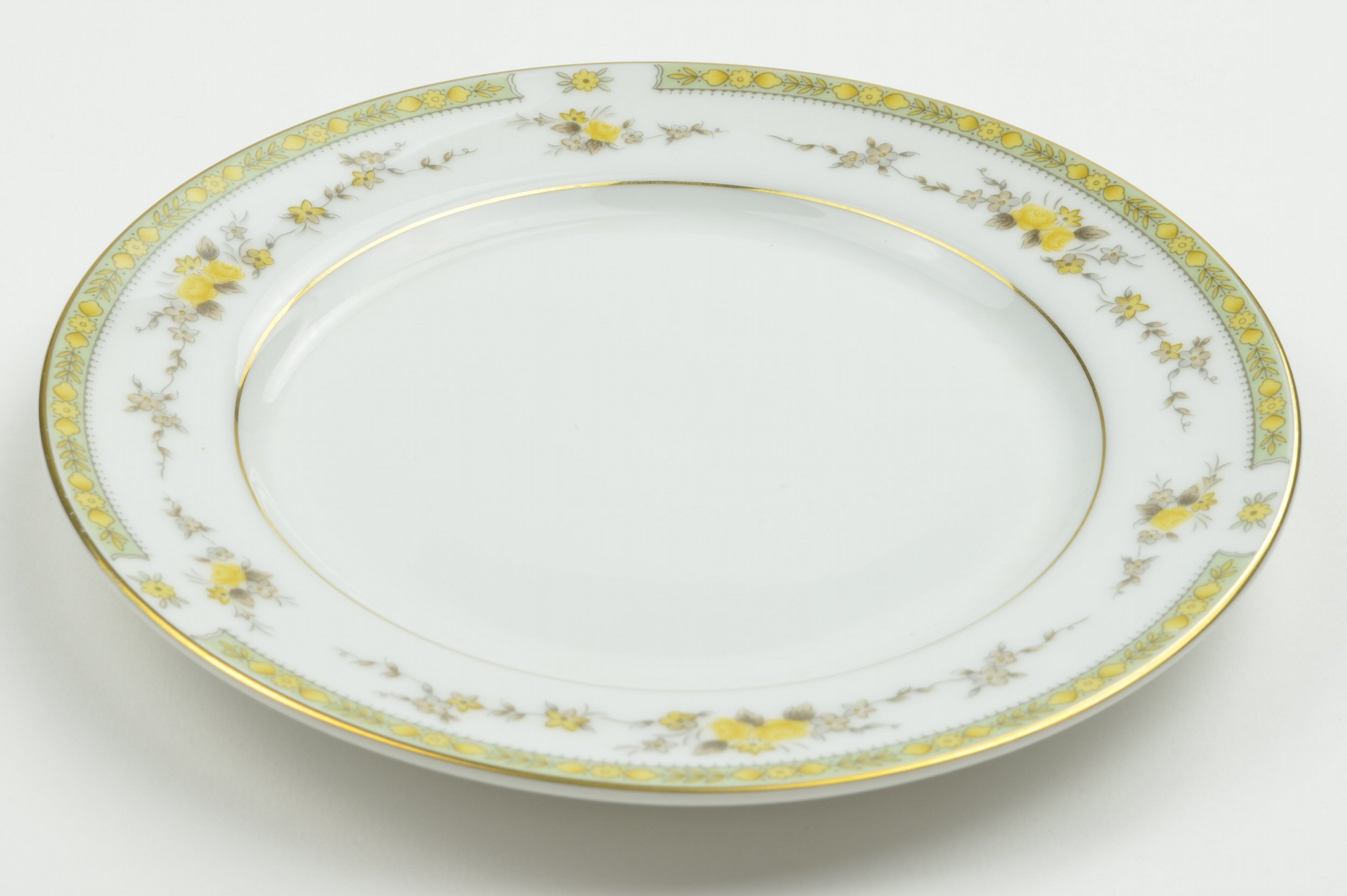 Mikasa - Romi Pattern 5859 - Bread Plate