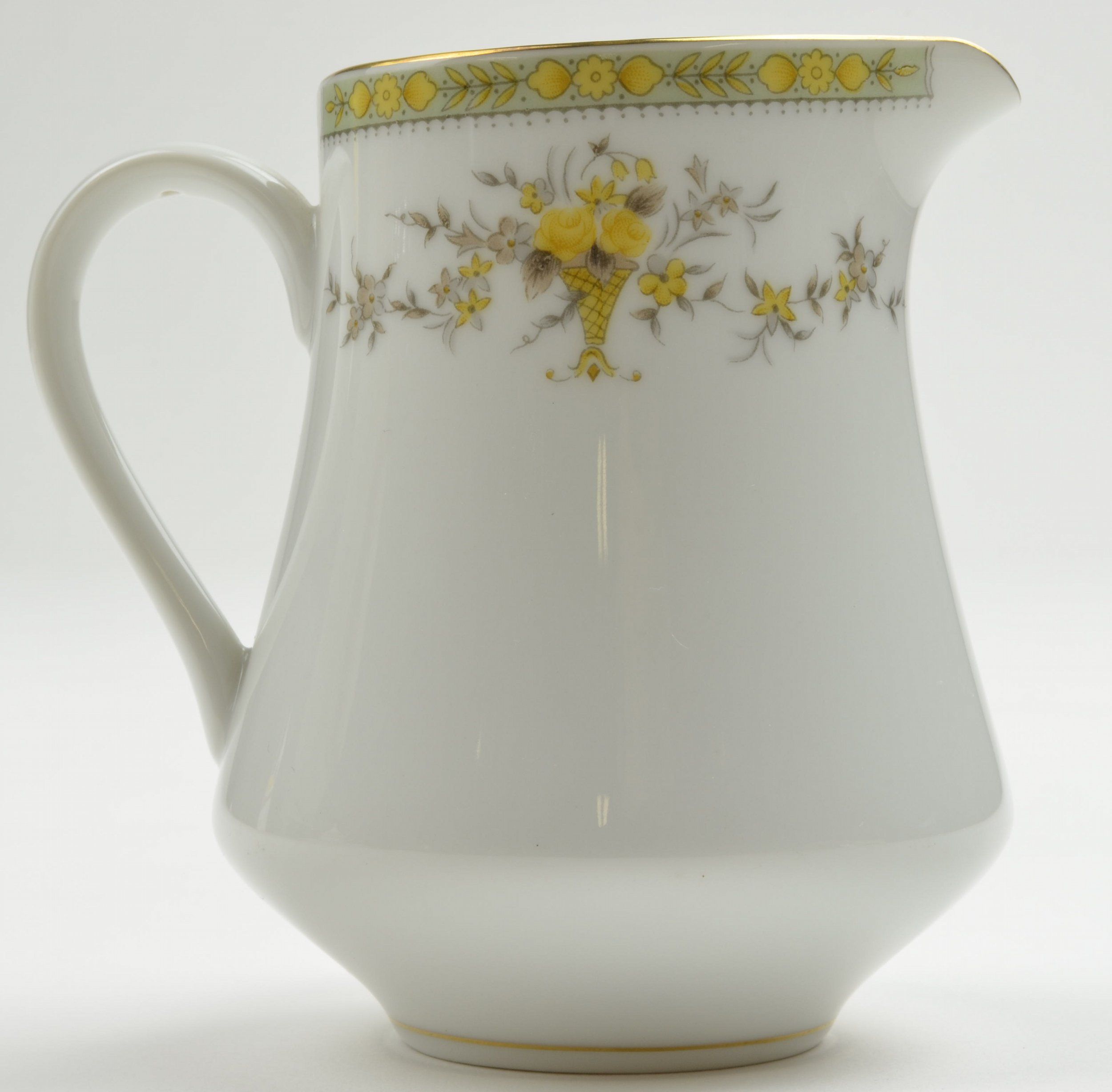 Mikasa - Romi Pattern 5859 - Creamer