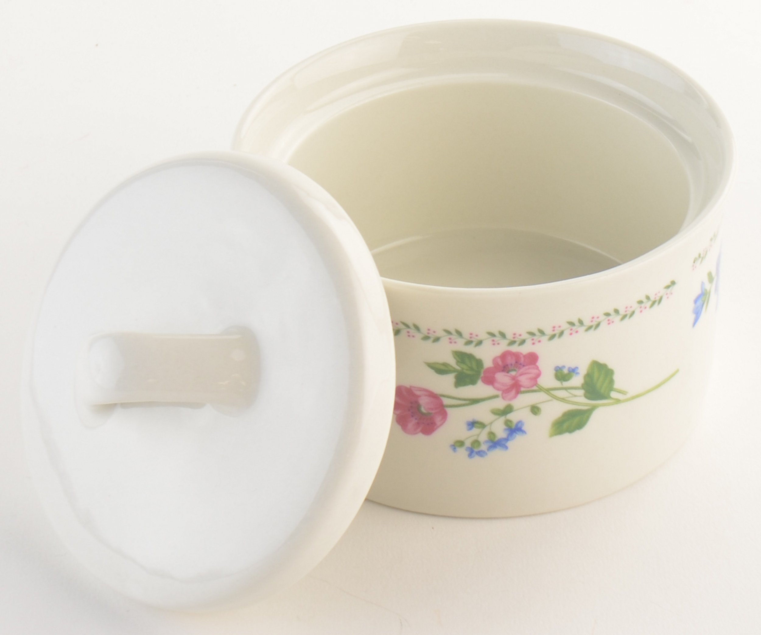 Farberware - English Garden Pattern 225 - Covered Sugar Bowl