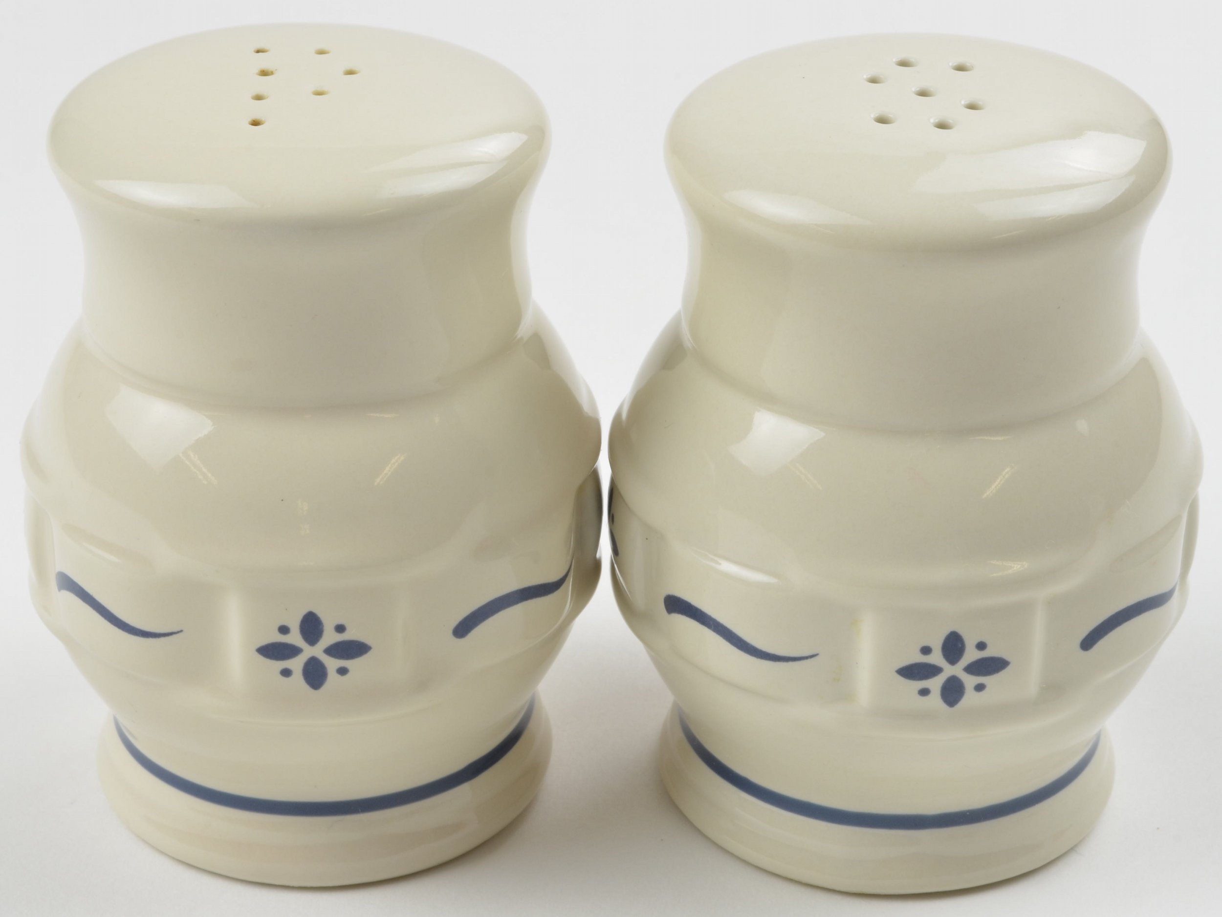 Longaberger Pottery - Woven Traditions Classic Blue - Salt & Pepper Shaker Set