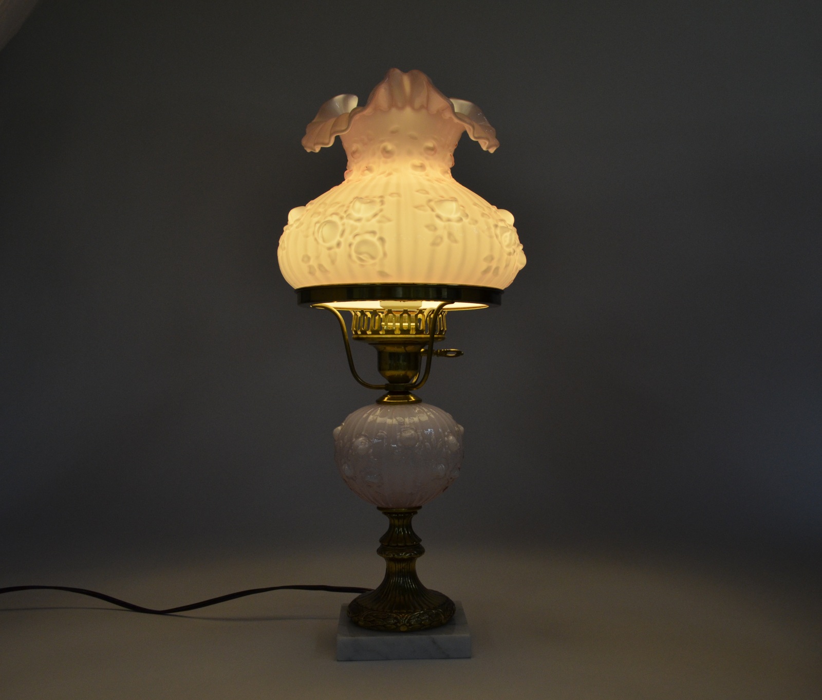 fenton art glass lamps