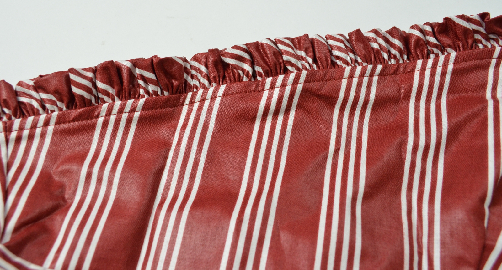 Longaberger Basket Liner, Vegetable Berry Basket, Red Stripe, 2510117