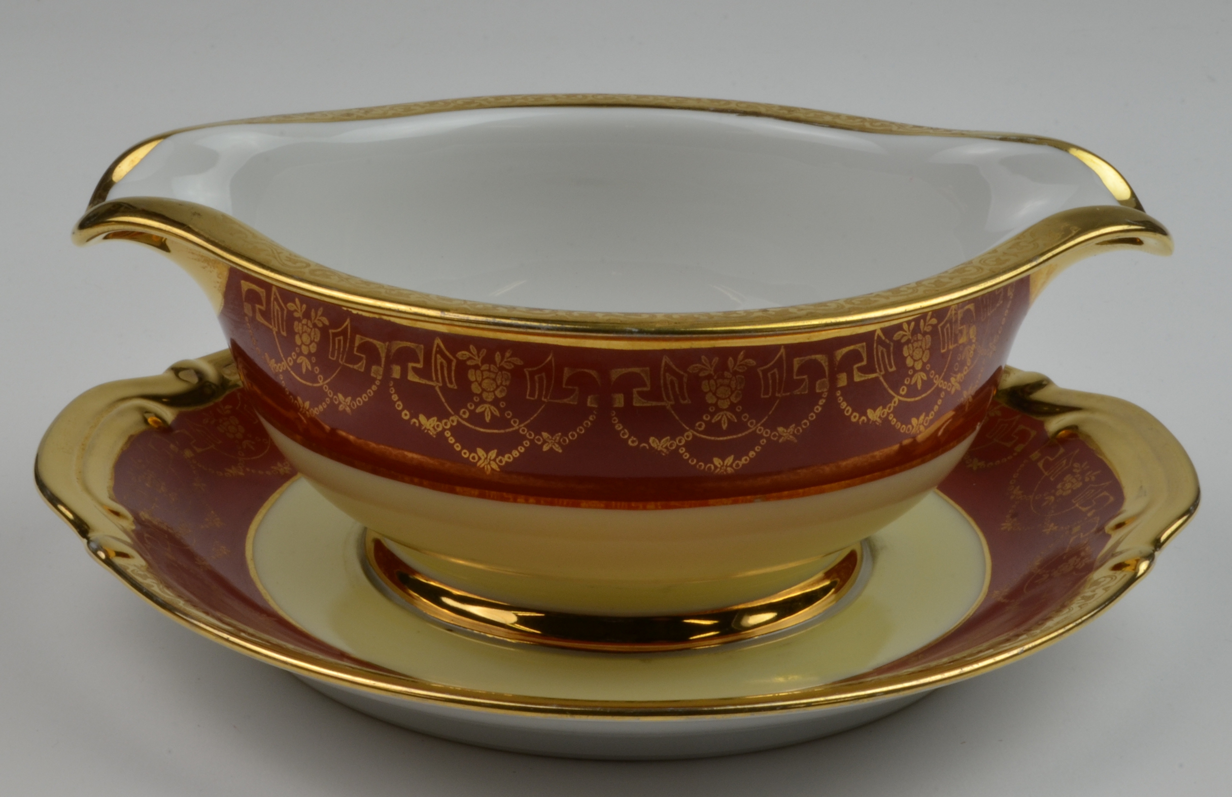 Le Mieux China 24 Karat Gold Gravy Boat Replacement China Le Mieux China 24 Karat Gold Gravy Boat Replacement China