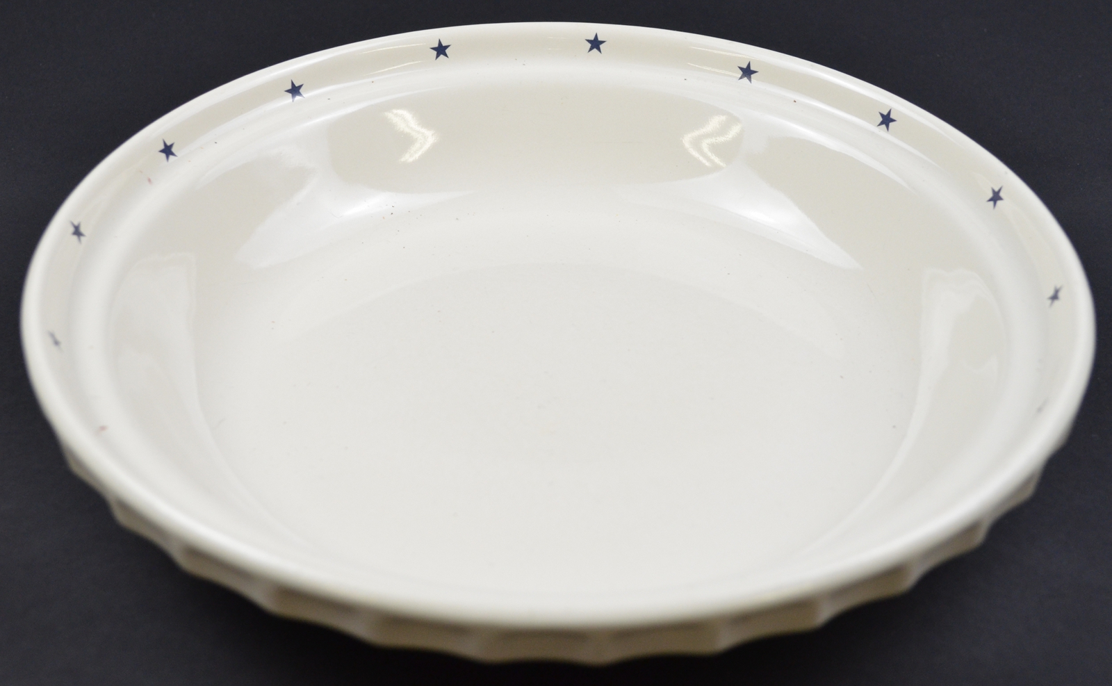 Longaberger pottery top pie plate