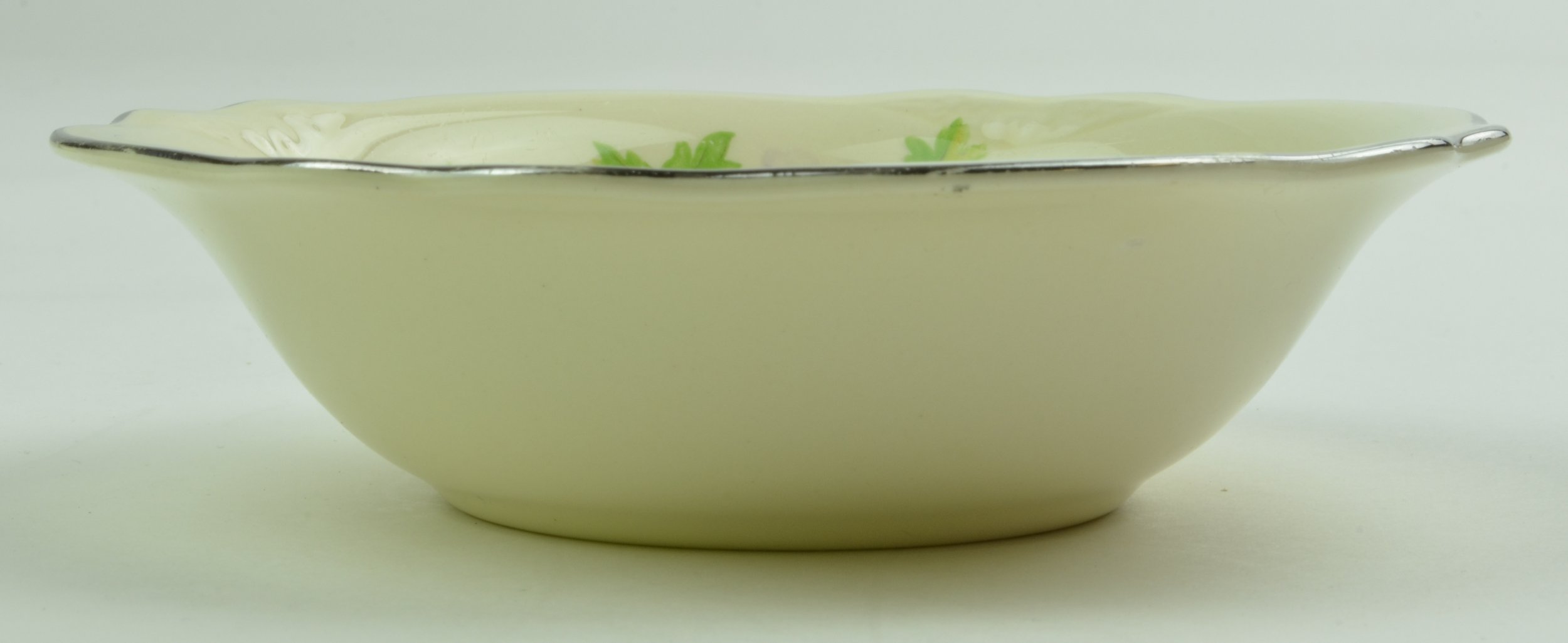 Homer Laughlin - Virginia Rose - Fluffy Rose VR128 - Dessert / Fruit Bowl