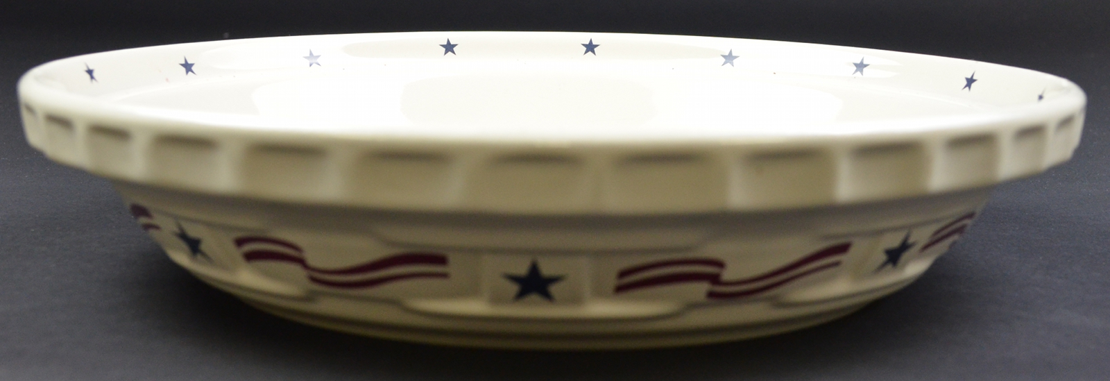 Longaberger Pottery All American Pattern Oven To Table Pie Plate