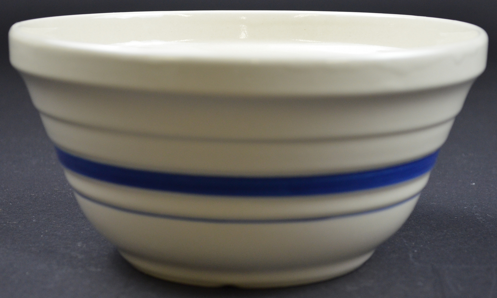 Pfaltzgraff Starburst Ceramic Muffin Tray, 12-Inch, Starburst Blue