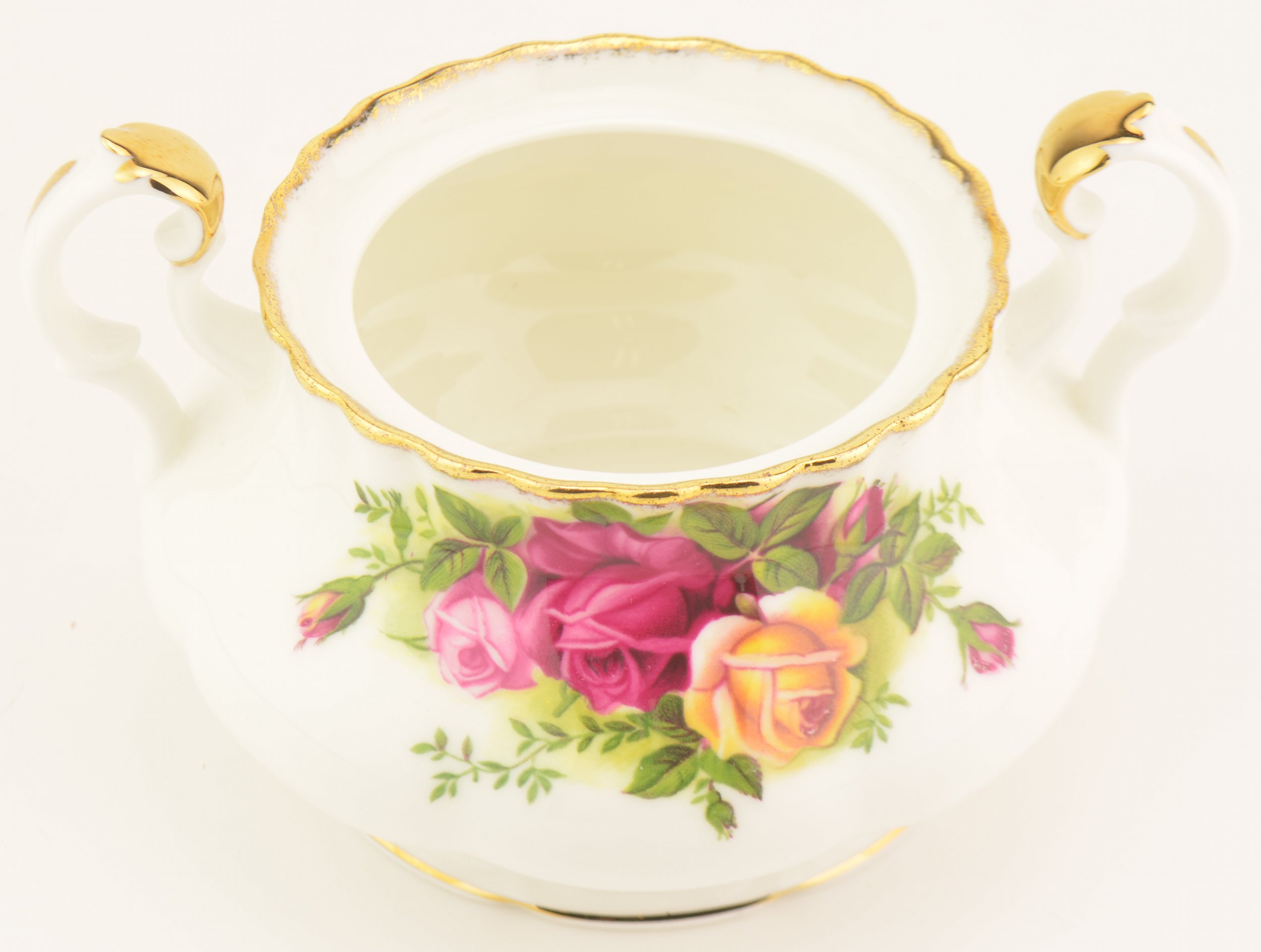 Royal Albert - Old Country Roses - Lidded Sugar Bowl