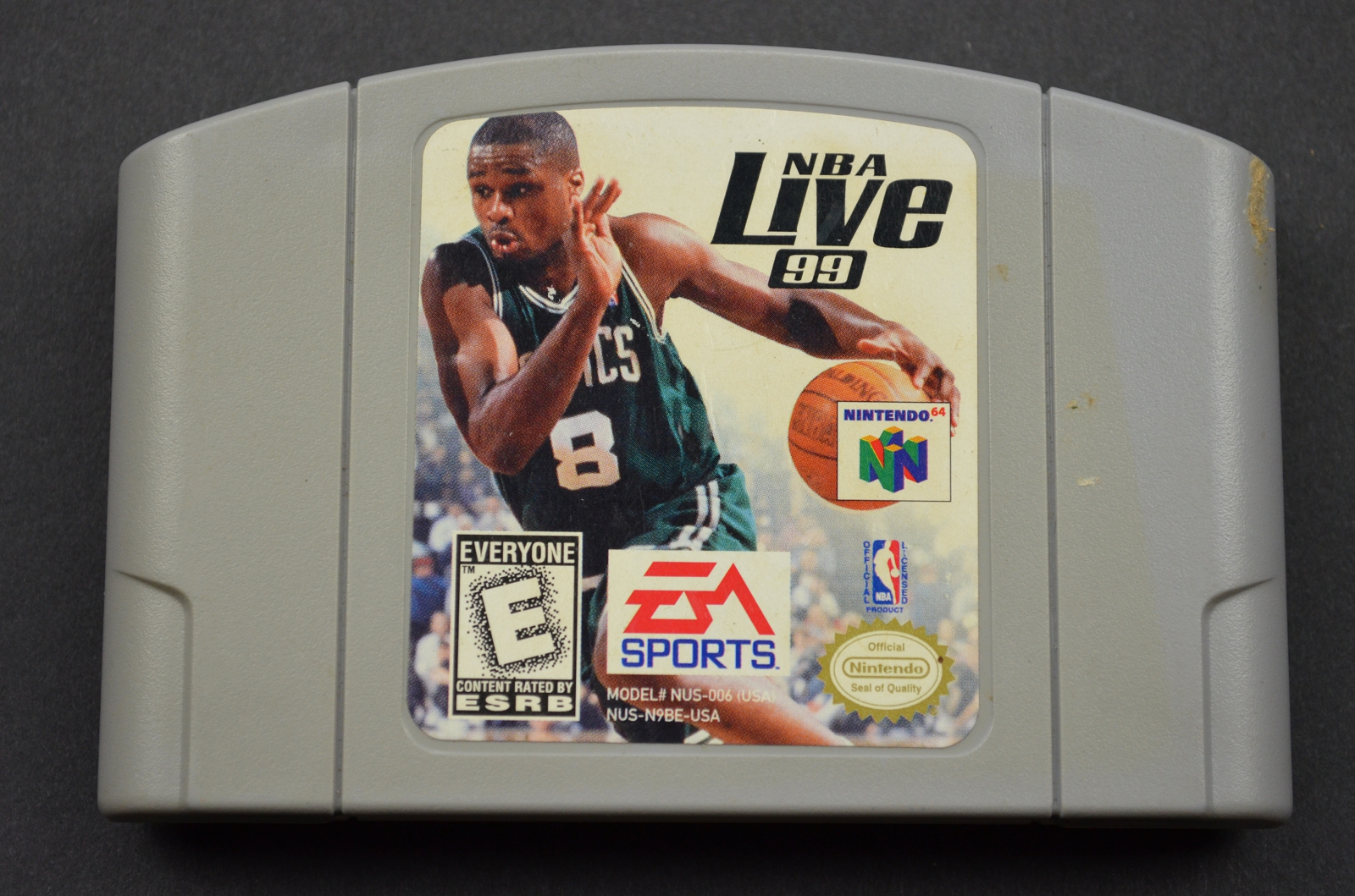 EA Sports NBA Live 99 Basketball