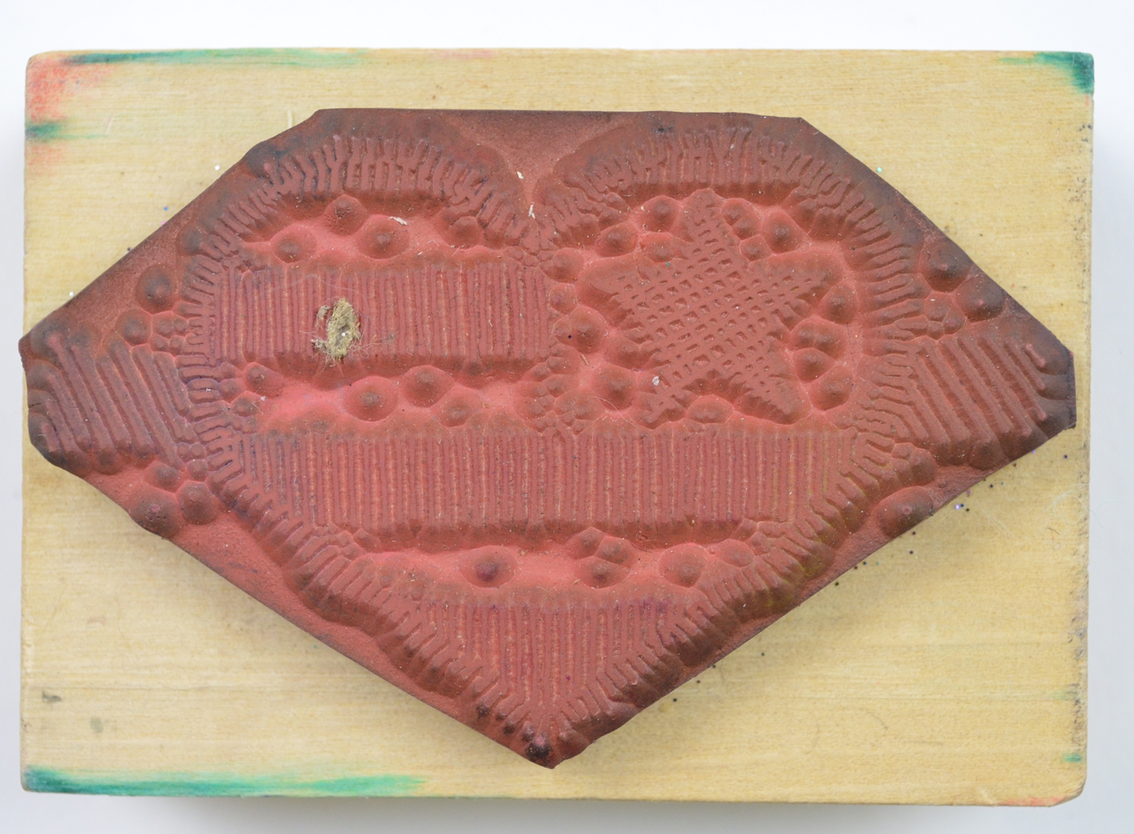 Wood Mounted Rubber Stamp By Hook's Lines & Inkers - Heart Glory