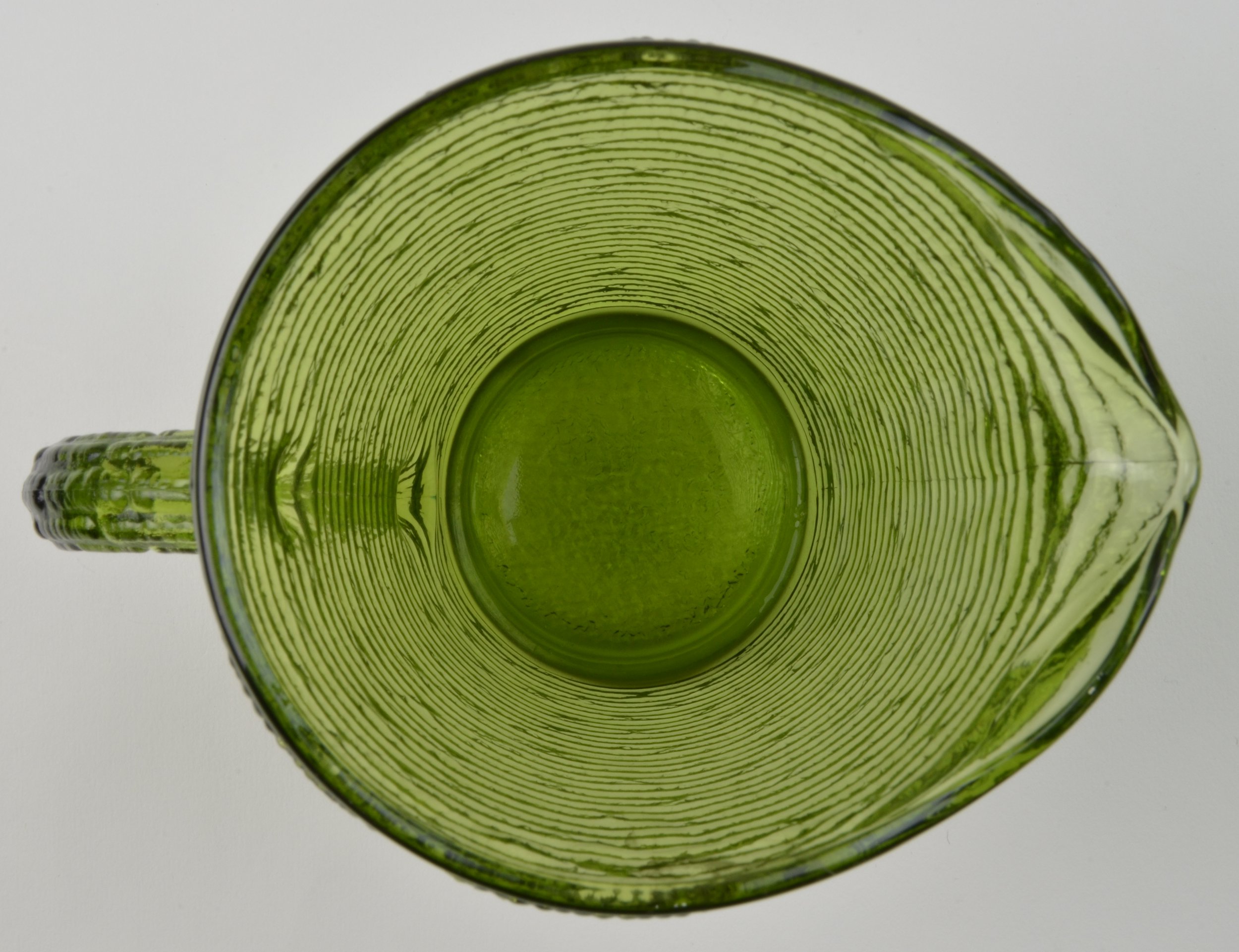 Anchor Hocking Glass - Soreno Avocado Pattern - Pitcher - 26 Oz