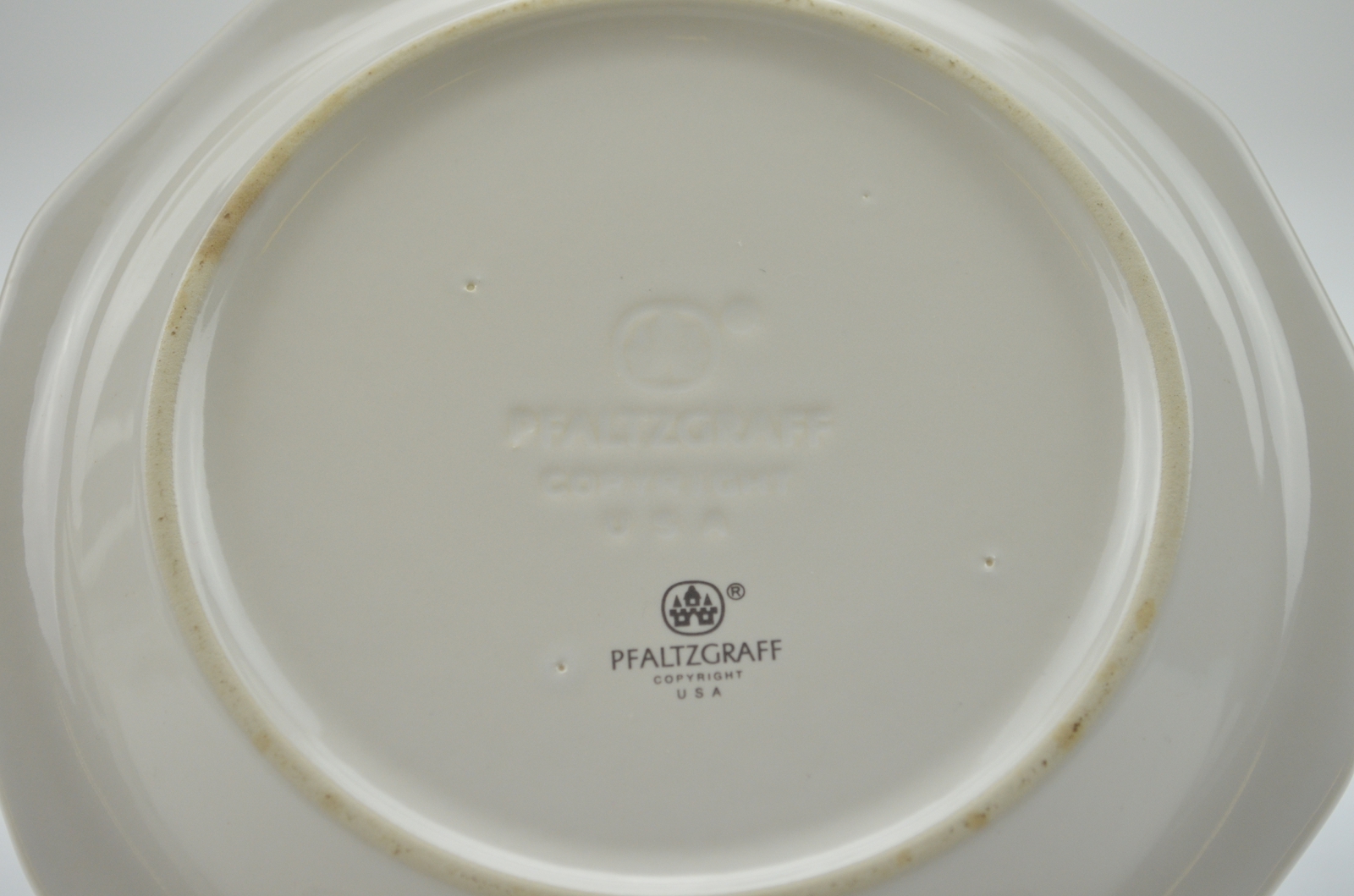 Pfaltzgraff China - Bread & Butter Plate - Christmas Heritage Pattern - 6.75