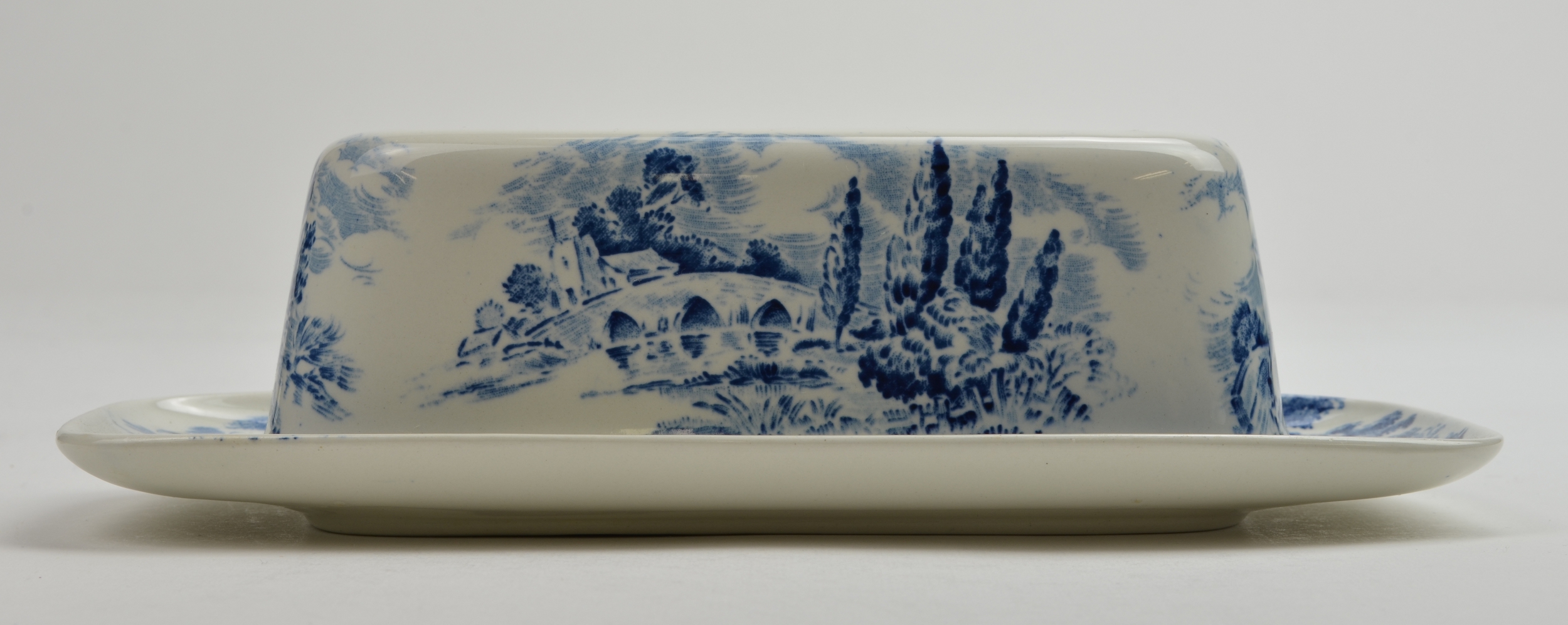 Wedgwood China - Countryside Blue Pattern - 1/4 LB Covered Butter Dish