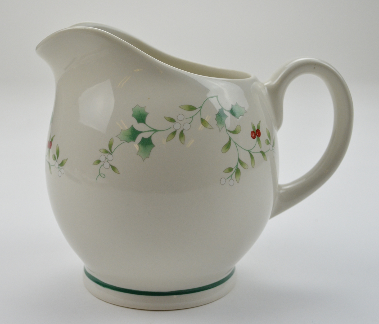 Pfaltzgraff China - Winterberry Pattern - Gravy Boat Pitcher - 5.375 Tall