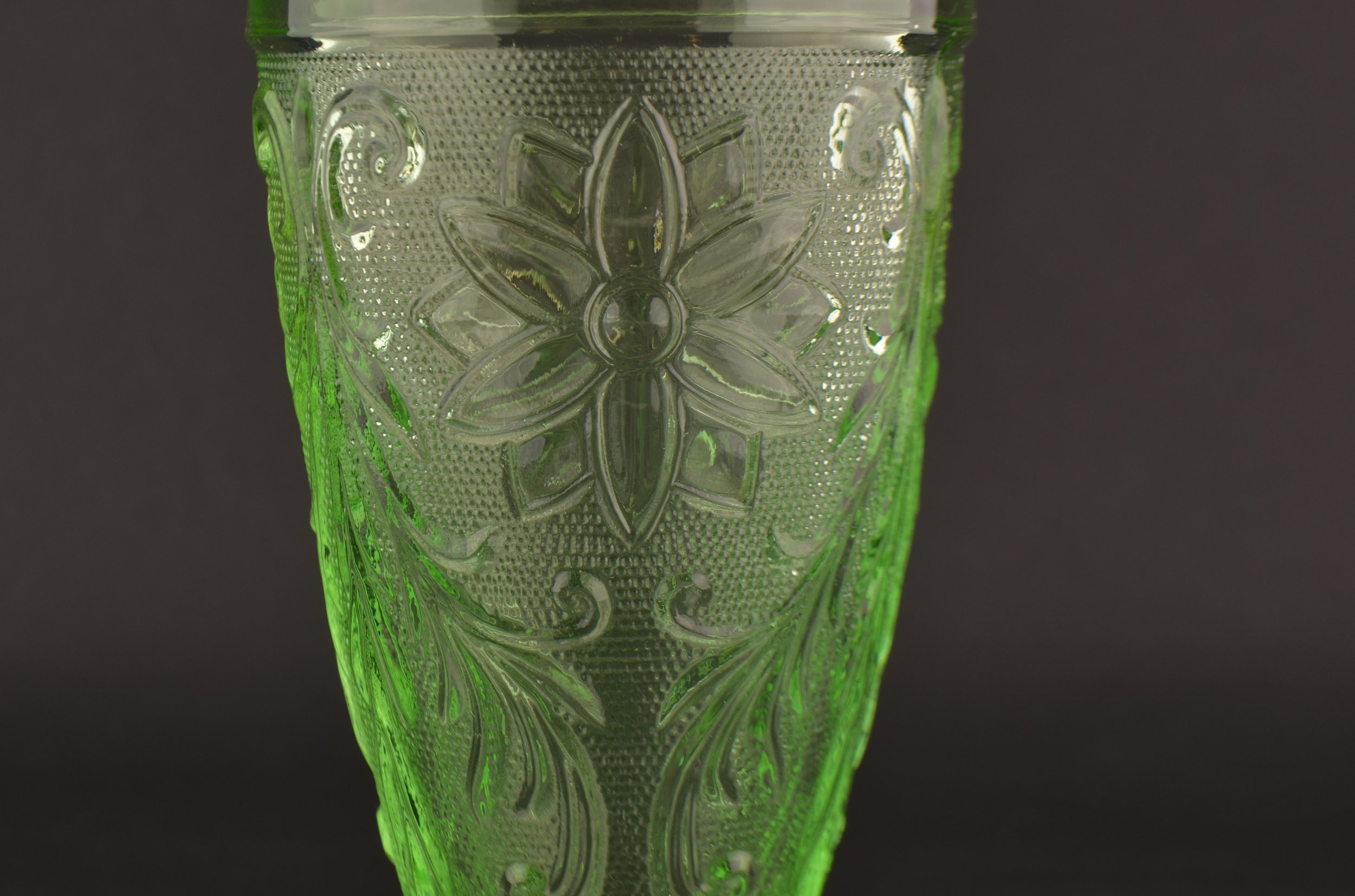 Tiara Crystal - Sandwich Light Green Pattern - Ice Tea Glass - 6.25 Tall