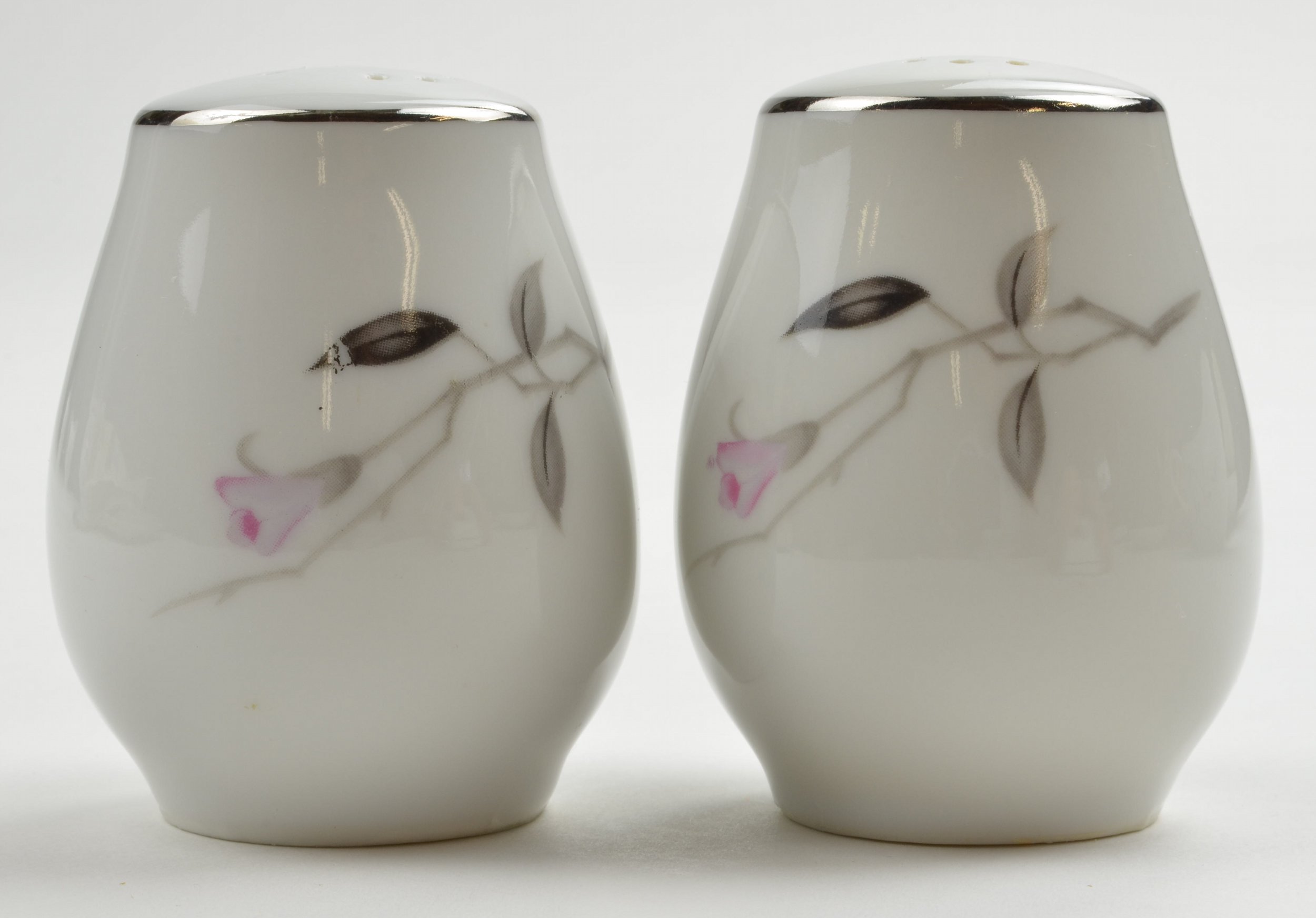 Fine China Of Japan - Cherry Blossom Pattern - Salt & Pepper Shaker Set
