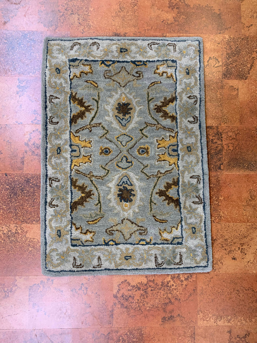 Cranmore Hand-Tufted Wool Light Grey/Grey Area Rug - Rectangle 2ft x 3ft